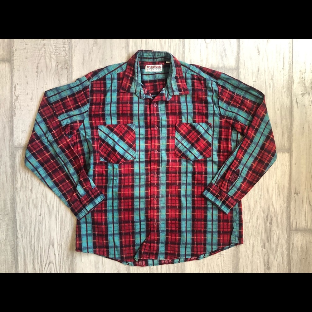 Plaid flannel button up men’s shirt vintage 90s